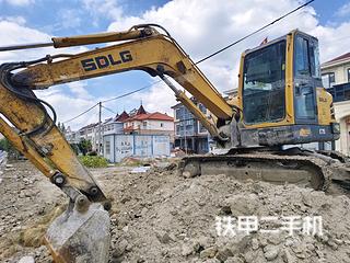 山東臨工E655F挖掘機(jī)