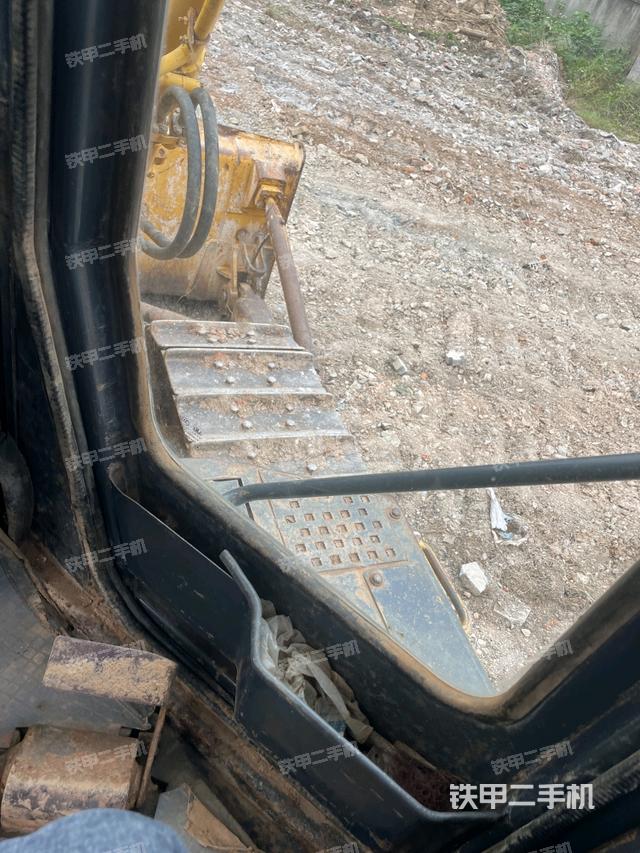 驾驶室右侧全景照（推土机驾驶室）