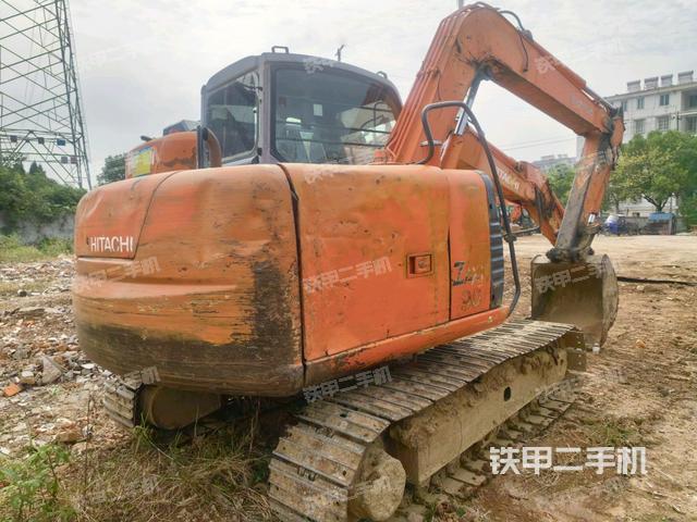 右后45(整机外观) 右后45(整机外观)