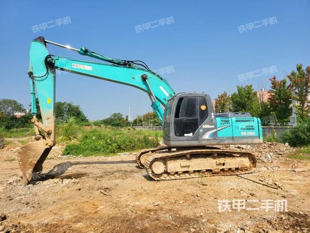 左后45(整機(jī)外觀) 左后45(整機(jī)外觀)