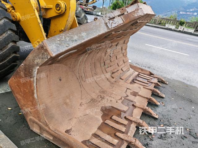 鏟斗前45°(工作裝置) 鏟斗前45°(工作裝置)