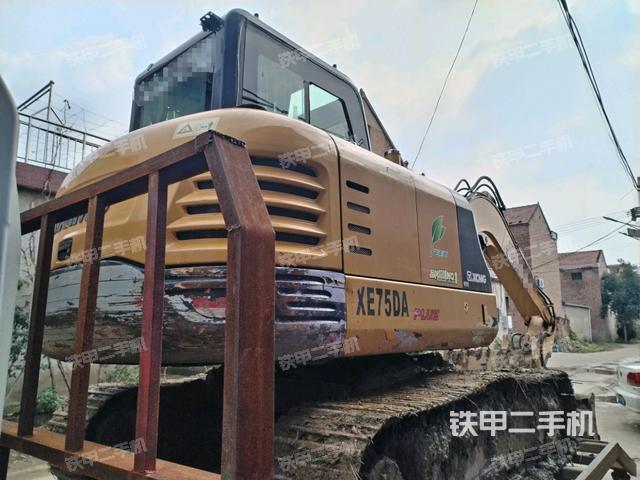 整機(jī)右后45°(整機(jī)外觀) 整機(jī)右后45°(整機(jī)外觀)