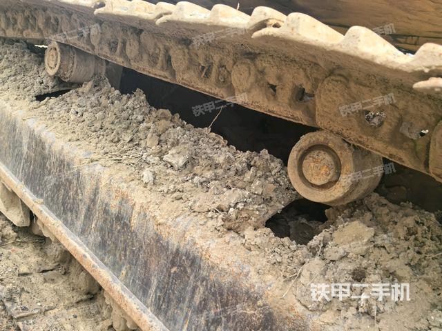 右側(cè)行走馬達(dá)蓋板(行走機(jī)構(gòu)) 右側(cè)行走馬達(dá)蓋板(行走機(jī)構(gòu))