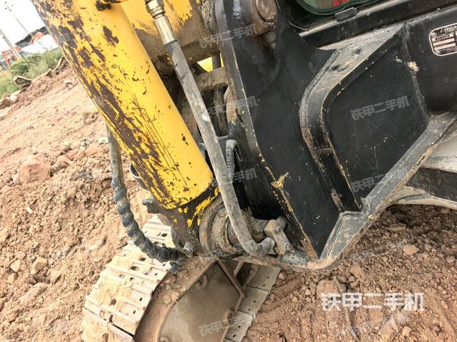 大臂根部?斜(工作和回轉(zhuǎn)裝置) 大臂根部?斜(工作和回轉(zhuǎn)裝置)