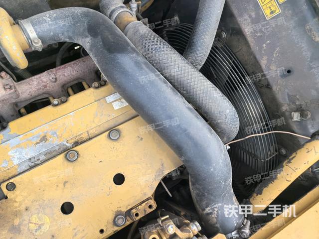 氣門室蓋螺絲特寫(上車部件) 氣門室蓋螺絲特寫(上車部件)