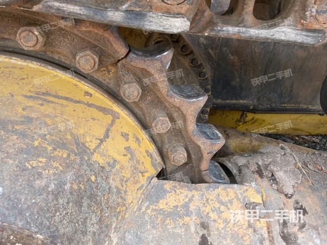 推土铲左后（推土机底盘及工作装置）