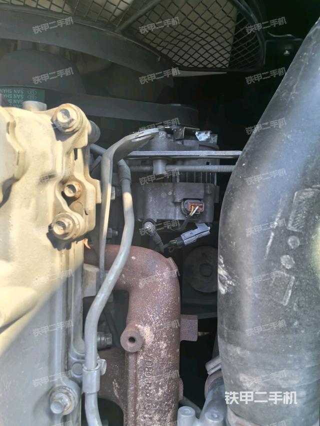 氣門室蓋螺絲特寫(上車部件) 氣門室蓋螺絲特寫(上車部件)