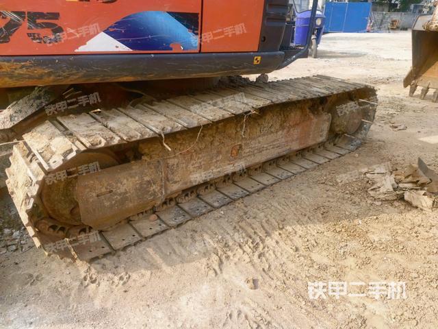 左侧履带整体 (行走机构) 左侧履带整体 (行走机构)