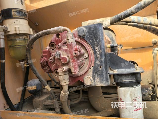 液壓泵室(大件艙室) 液壓泵室(大件艙室)
