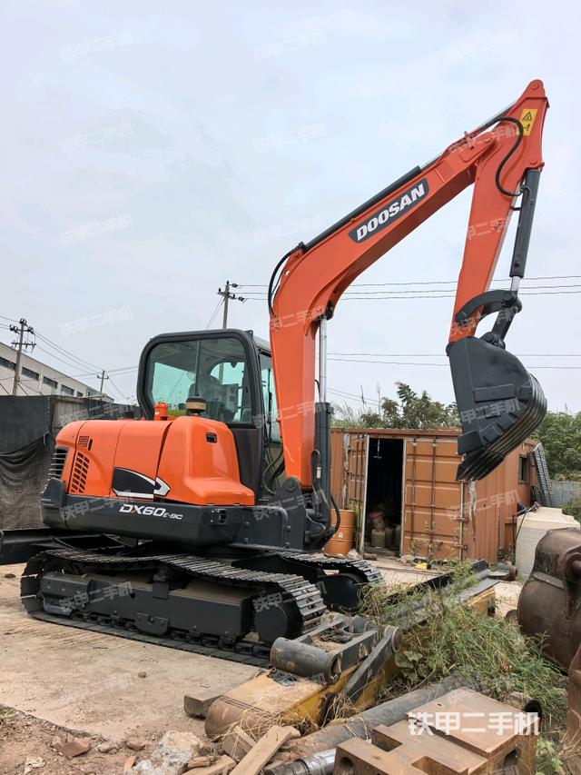 斗山DX60E-9CN挖掘機