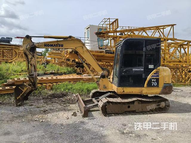 小松PC56-7挖掘機(jī)