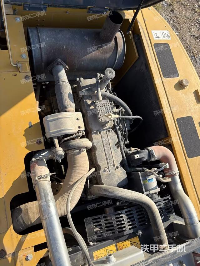 發(fā)動機(jī)室(上車部件) 發(fā)動機(jī)室(上車部件)