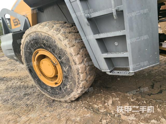 前驱动桥(液压/传动系统) 前驱动桥(液压/传动系统)