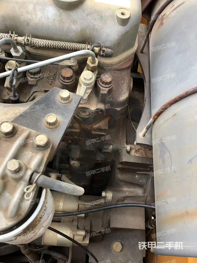 駕駛室頂部俯視(上車部件) 駕駛室頂部俯視(上車部件)