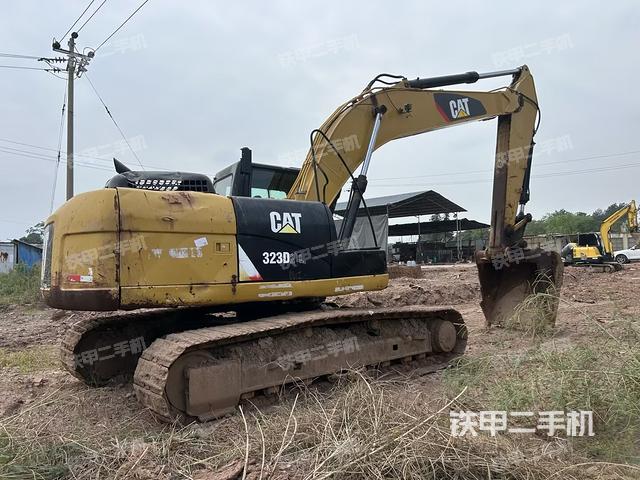 右前45(整機(jī)外觀) 右前45(整機(jī)外觀)