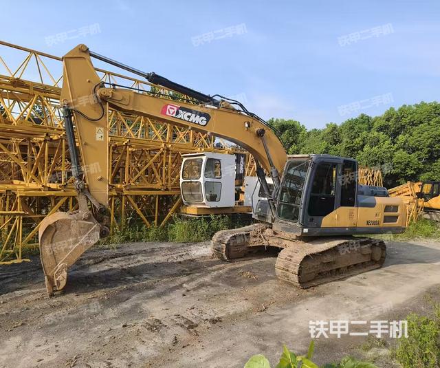 徐工XE200DA挖掘机
