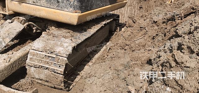 单侧履带整体（整机外观）