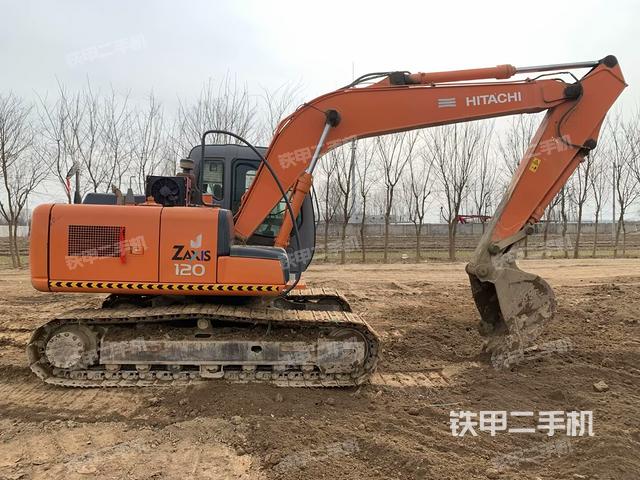 整機(jī)右后45°(整機(jī)外觀) 整機(jī)右后45°(整機(jī)外觀)