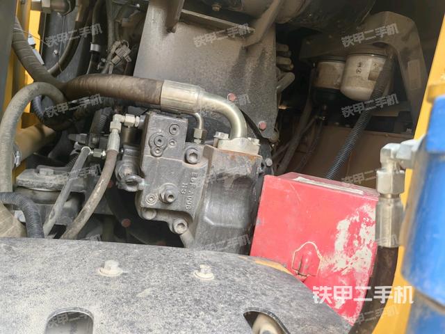 液壓泵室(大件艙室) 液壓泵室(大件艙室)