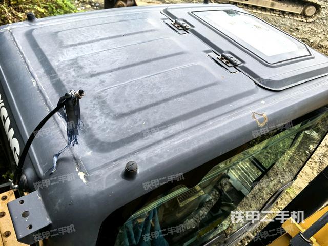 駕駛室頂部俯視(上車部件) 駕駛室頂部俯視(上車部件)