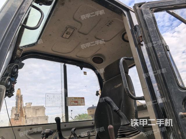 ?駕駛室正側(cè)(駕駛室部分) ?駕駛室正側(cè)(駕駛室部分)