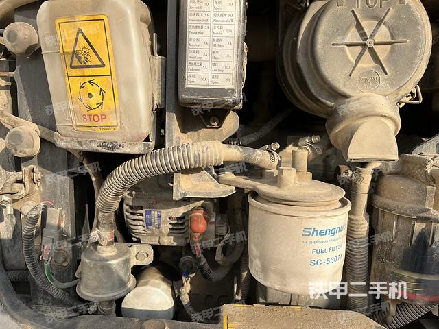 發(fā)動(dòng)機(jī)整體俯視(整機(jī)外觀) 發(fā)動(dòng)機(jī)整體俯視(整機(jī)外觀)