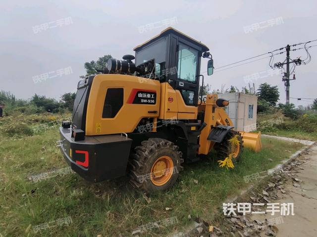 右后45°(整機(jī)外觀) 右后45°(整機(jī)外觀)