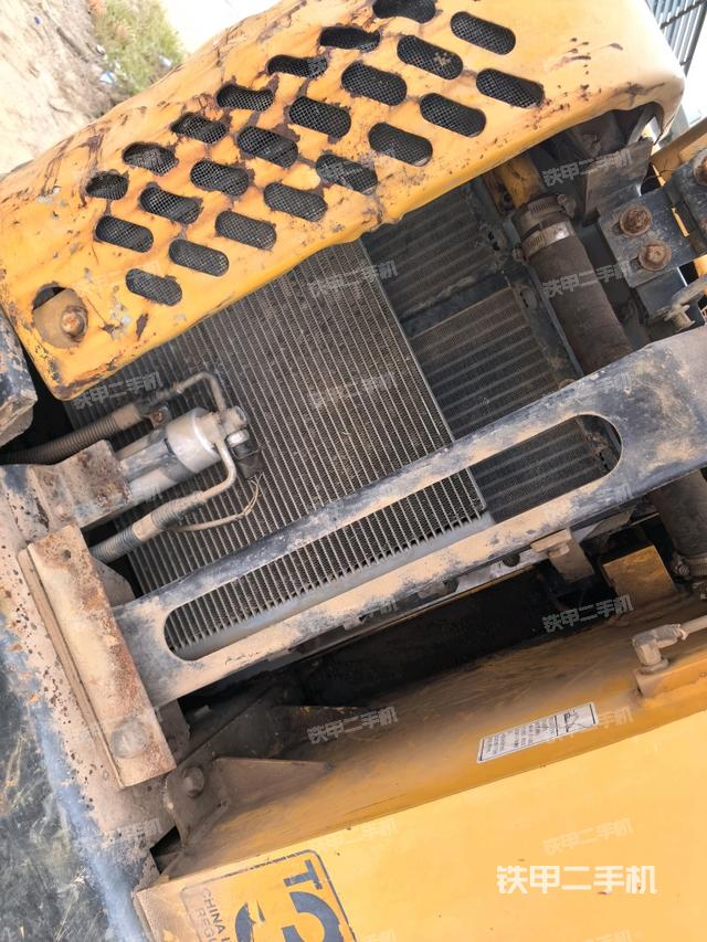 散熱器室(大件艙室) 散熱器室(大件艙室)