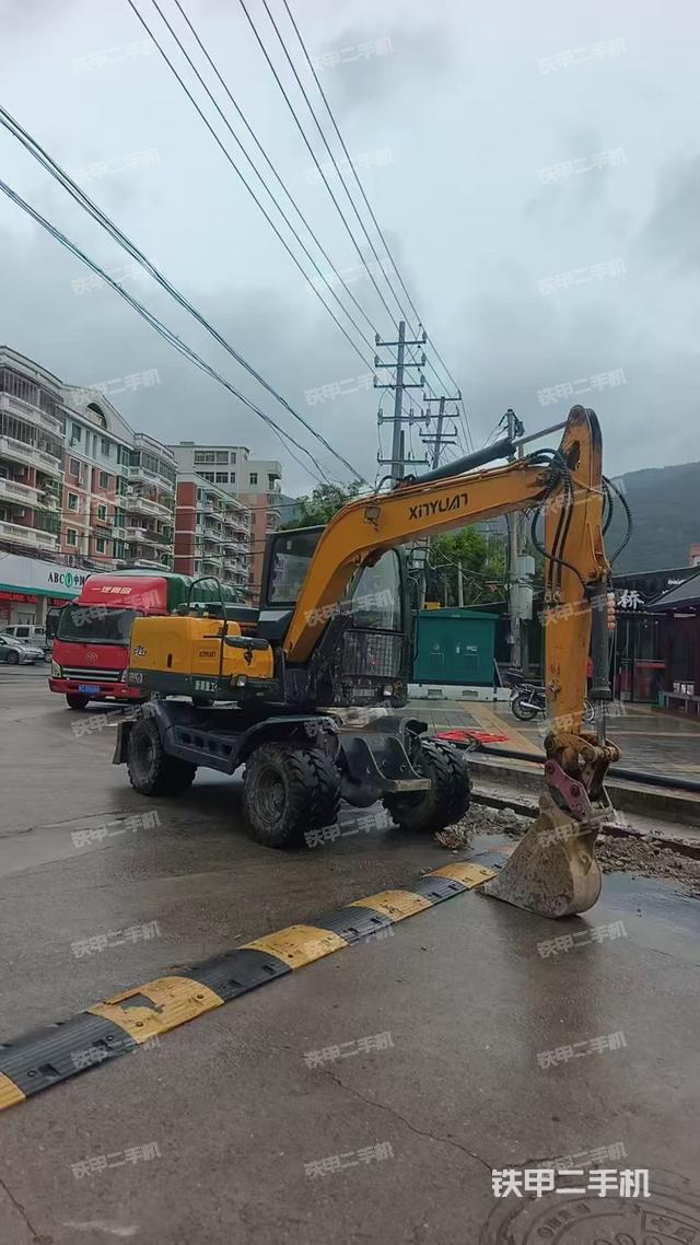 新源C75W挖掘機(jī)