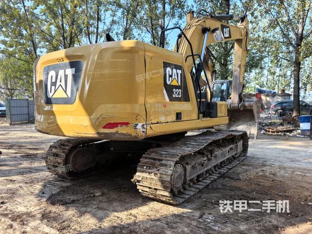 整機(jī)右后45°(整機(jī)外觀) 整機(jī)右后45°(整機(jī)外觀)