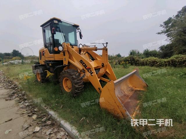 左后45°(整機(jī)外觀) 左后45°(整機(jī)外觀)
