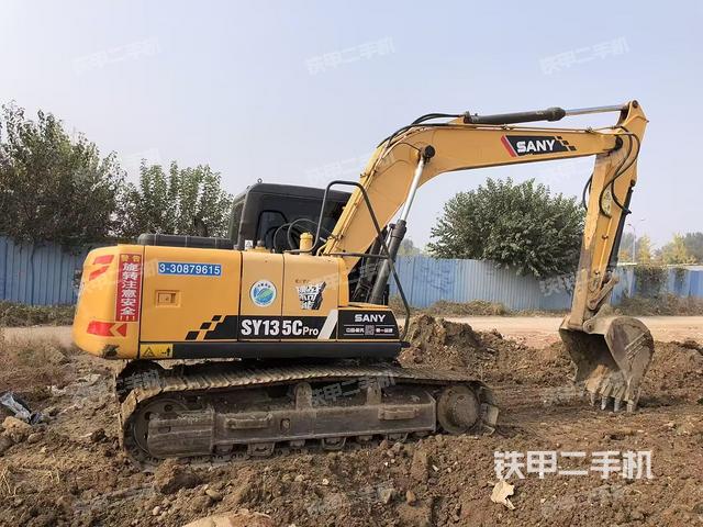 整機(jī)右后45°(整機(jī)外觀) 整機(jī)右后45°(整機(jī)外觀)