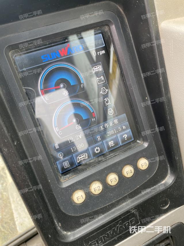 小時(shí)表（駕駛室部分）