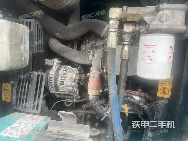 發(fā)動機整體俯視（整機外觀）