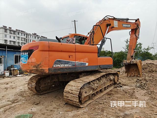 右后45(整机外观) 右后45(整机外观)