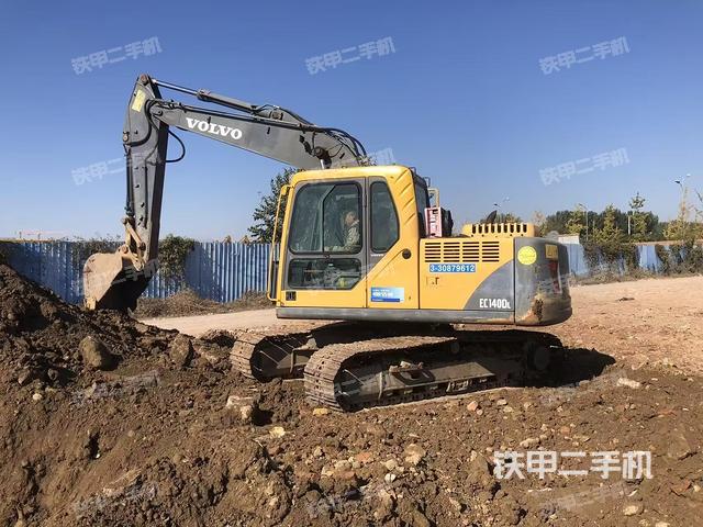 沃爾沃EC140CL清道夫挖掘機(jī)