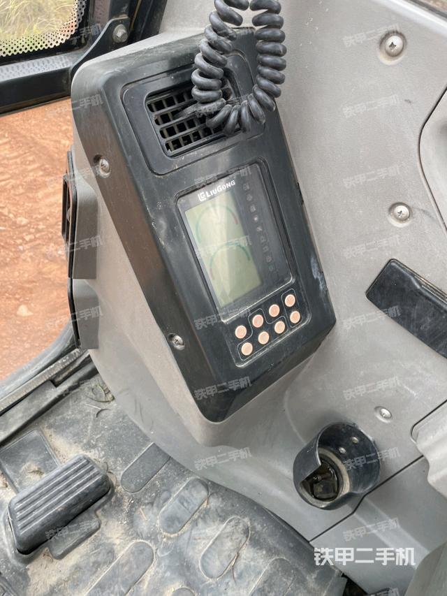 顯示屏?（駕駛室部分）