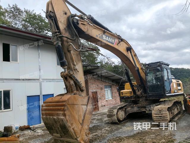 三一重工SY365H挖掘機(jī)