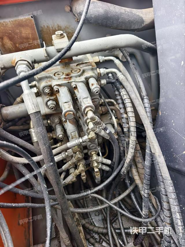 分配閥(上車部件) 分配閥(上車部件)