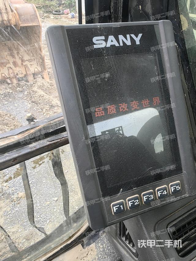 顯示屏?(駕駛室部分) 顯示屏?(駕駛室部分)