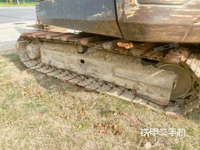 左侧履带整体 (行走机构) 左侧履带整体 (行走机构)