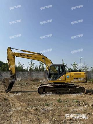住友SH240-5挖掘機(jī)