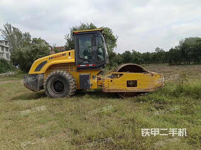 整機右側(cè)(設(shè)備外觀及核心部件) 整機右側(cè)(設(shè)備外觀及核心部件)