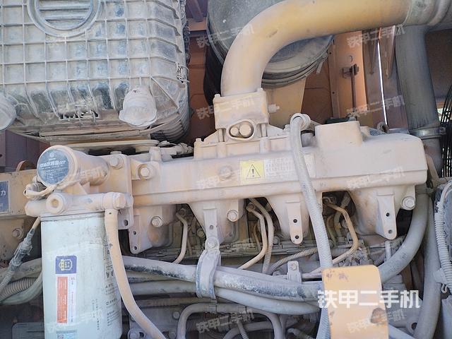 發(fā)動機(jī)左側(cè)(整機(jī)外觀及大件) 發(fā)動機(jī)左側(cè)(整機(jī)外觀及大件)