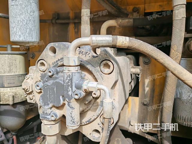 液壓泵室(大件艙室) 液壓泵室(大件艙室)