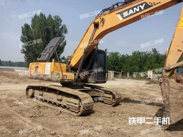 整機(jī)右后45°(整機(jī)外觀) 整機(jī)右后45°(整機(jī)外觀)