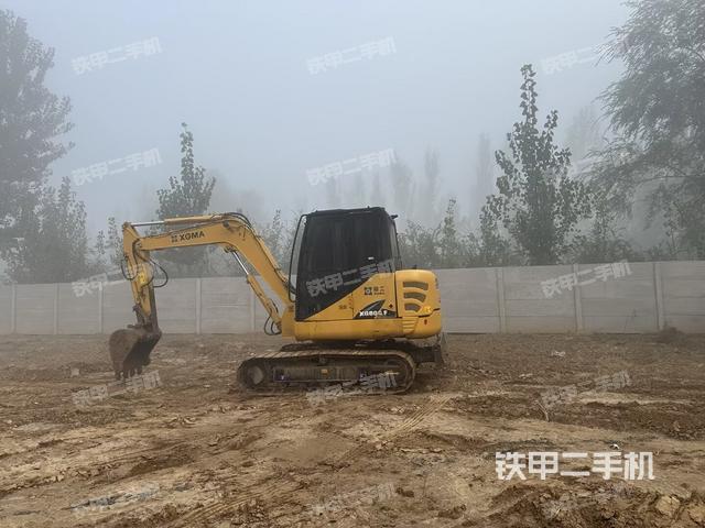 厦工XG806F挖掘机