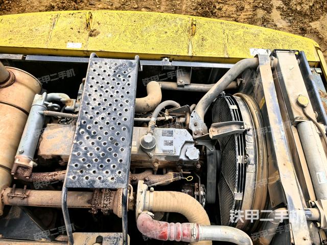 發(fā)動機(jī)室(上車部件) 發(fā)動機(jī)室(上車部件)