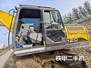 住友SH210-6挖掘機(jī)