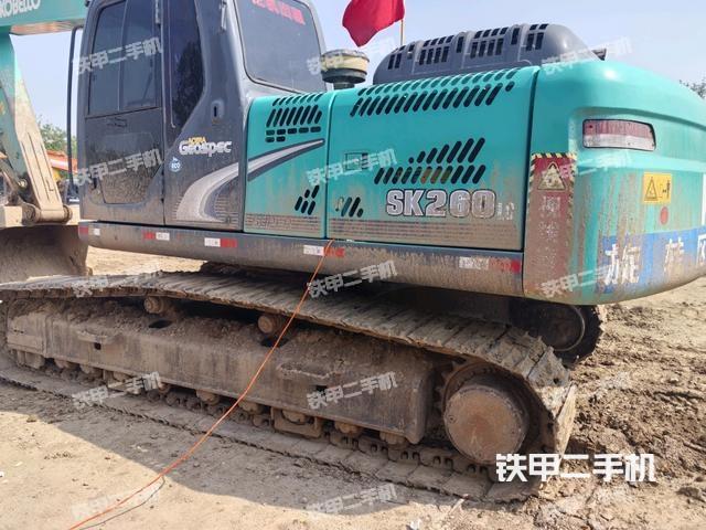 神钢SK260LC-8挖掘机